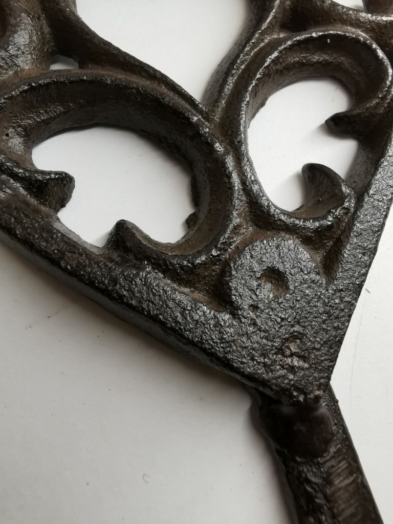 PATERE 1 CROCHET COEUR FONTE MARRON 12 X 6 X 17.5 CM - Photo N°4