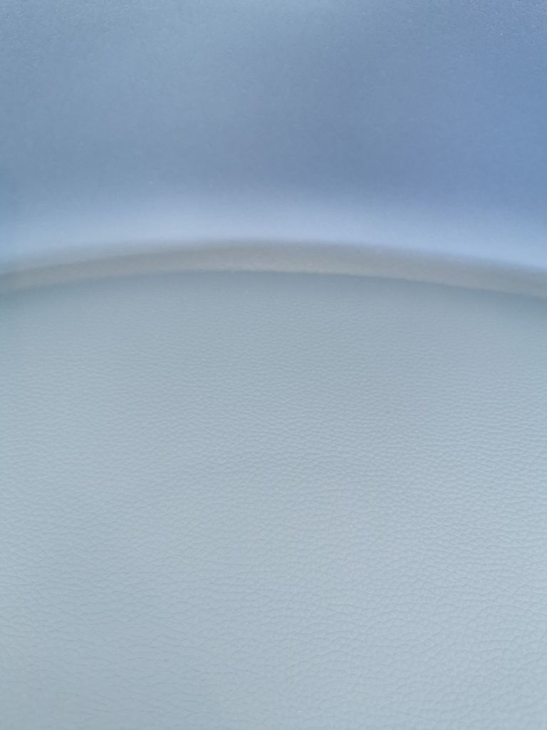 CHAISE EMY COQUILLE PVC ASSISE MATELASSEE 45 X 82 X 58 CM GRIS SOURIS - Photo N°5