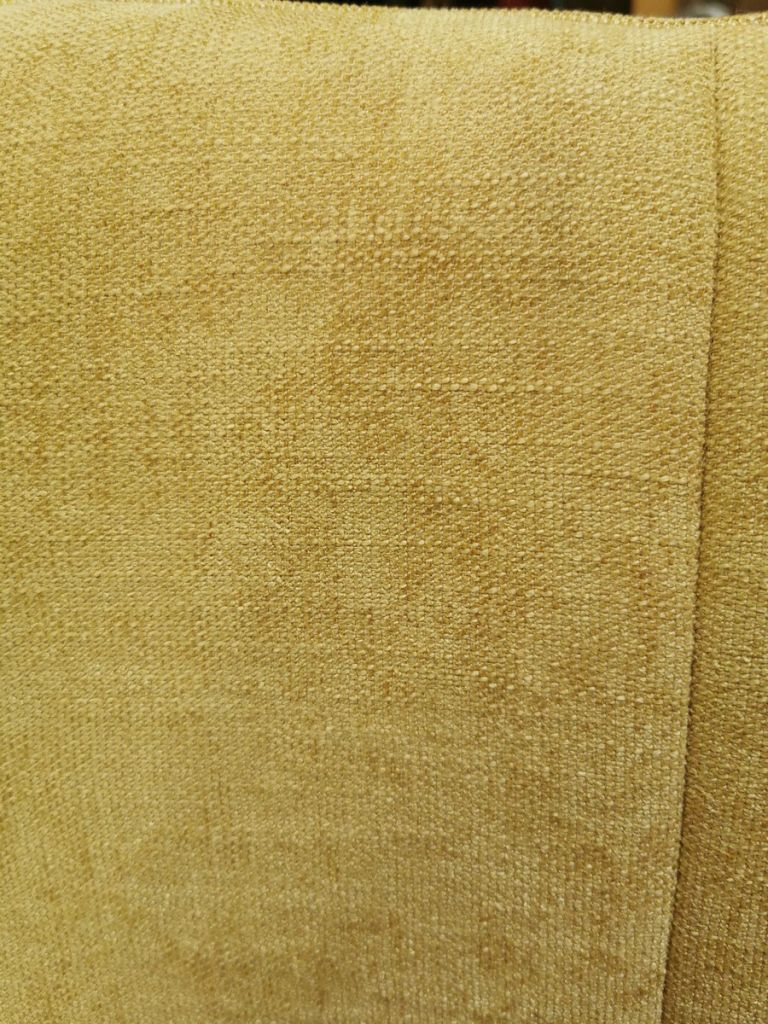 CHAISE GABRIEL PIEDS ANGULAIRE METAL NOIR ASSISE JAUNE TISSU  52X63X94 CM - Photo N°2