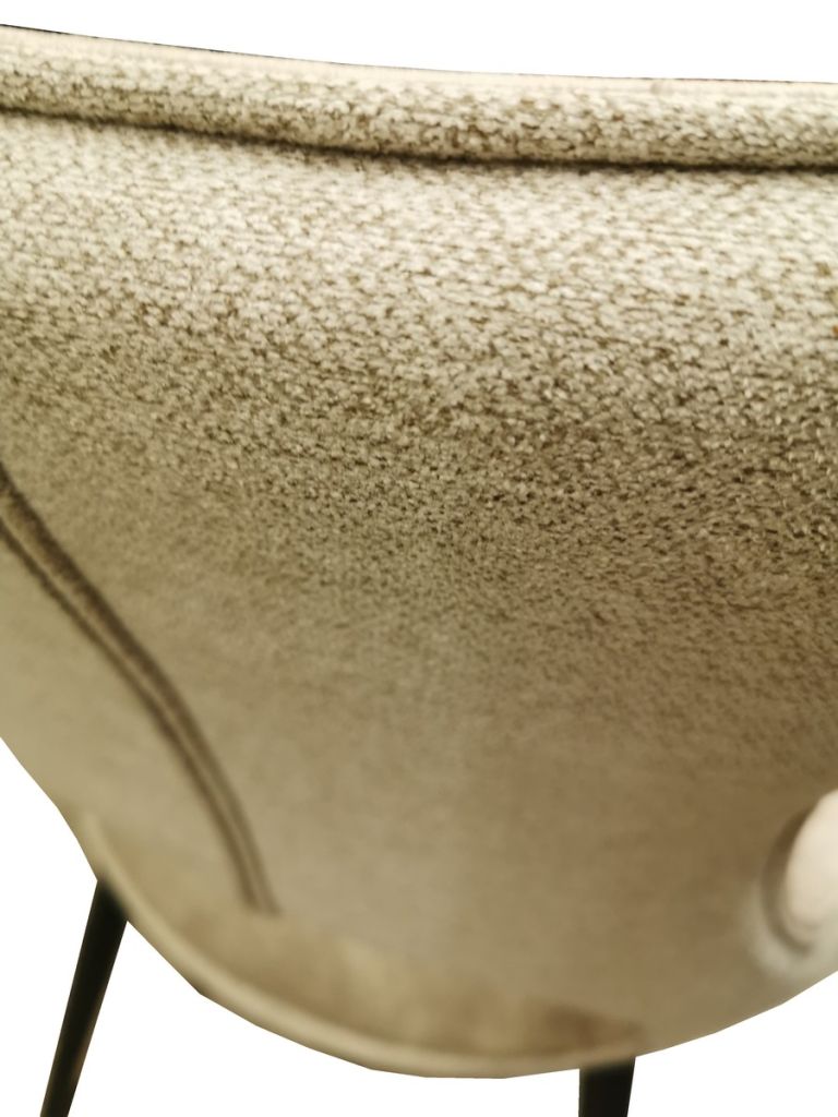 CHAISE CAMILLE  PIEDS TUBULAIRE METAL NOIR  ASSISE VELOURS BEIGE 91 X 56 X 62 CM - Photo N°5