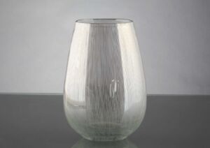 VASE EN VERRE STRIE 21 CM