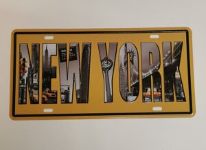 PLAQUE METAL FACON PLAQUE DE VOITURE NEW YORK 15 X 30 CM