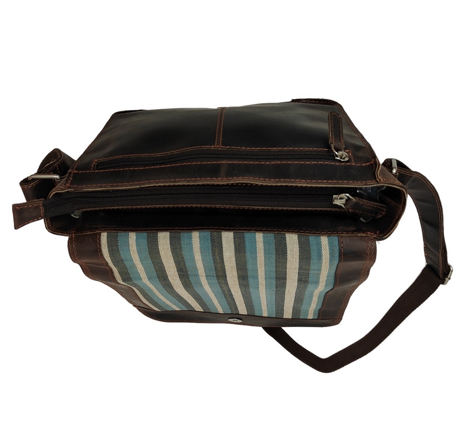 LE BAISE EN VILLE PEDRO DE MORGADO PIEL CUIR EPAIS BRUN 26 X 23 X 7.5 CM - Photo N°4