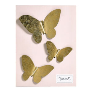 SET DE TROIS PAPILLONS EN METAL DORE A SUSPENDRE