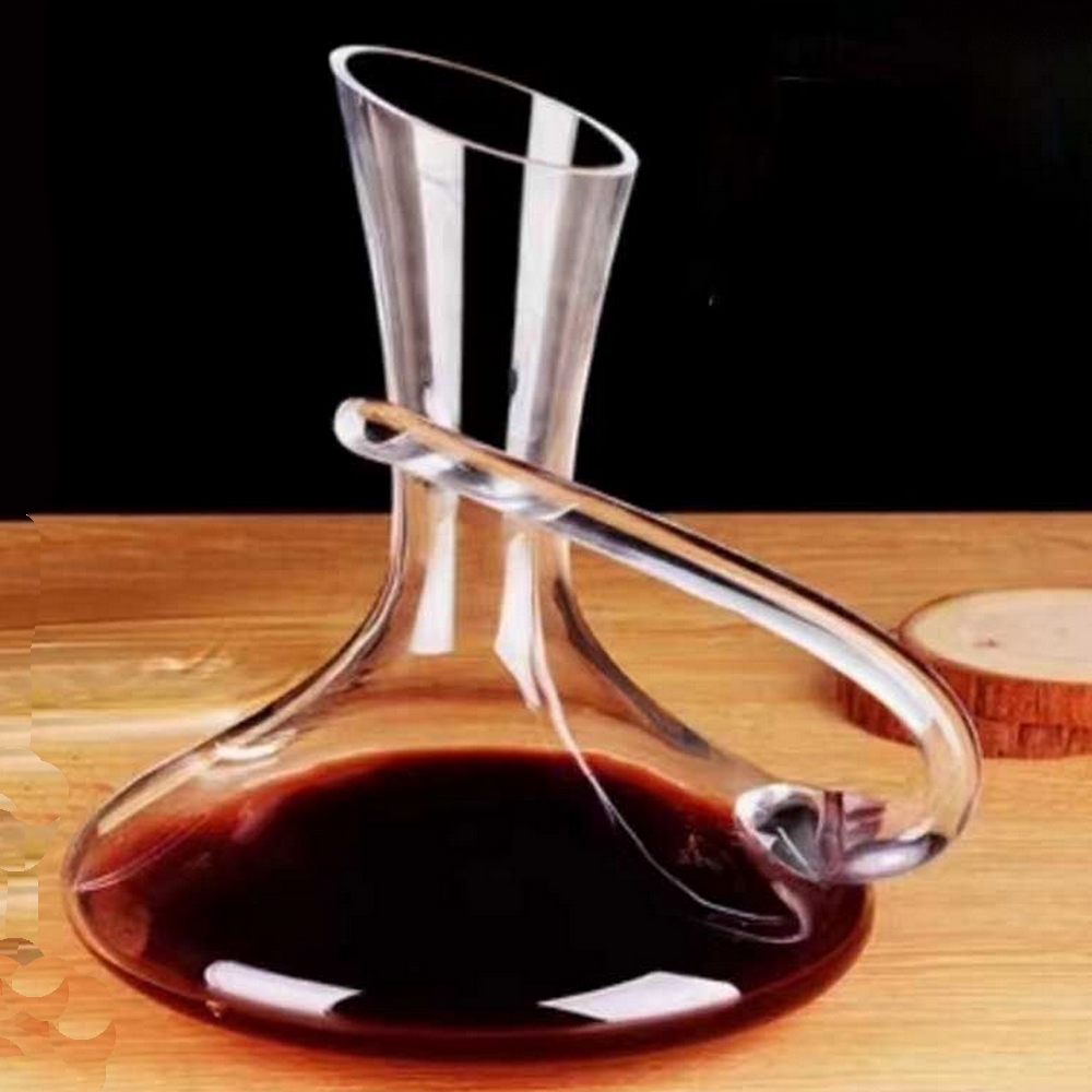 CARAFE FOND PLAT AVEC ANSE STYLISEE 135 CL - Photo N°1