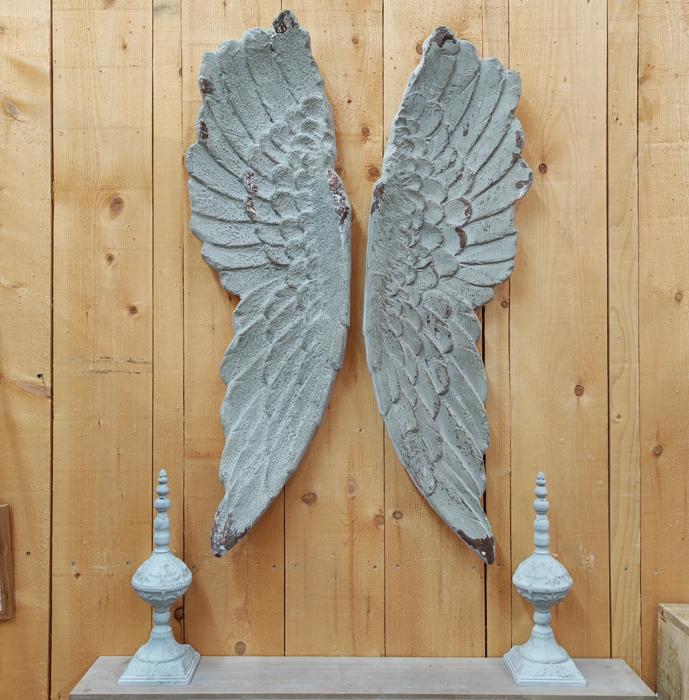 DECORATION MURALE PAIRE D AILES VIEILLI EN RESINE 105 X 62 X 8 CM - Photo N°1