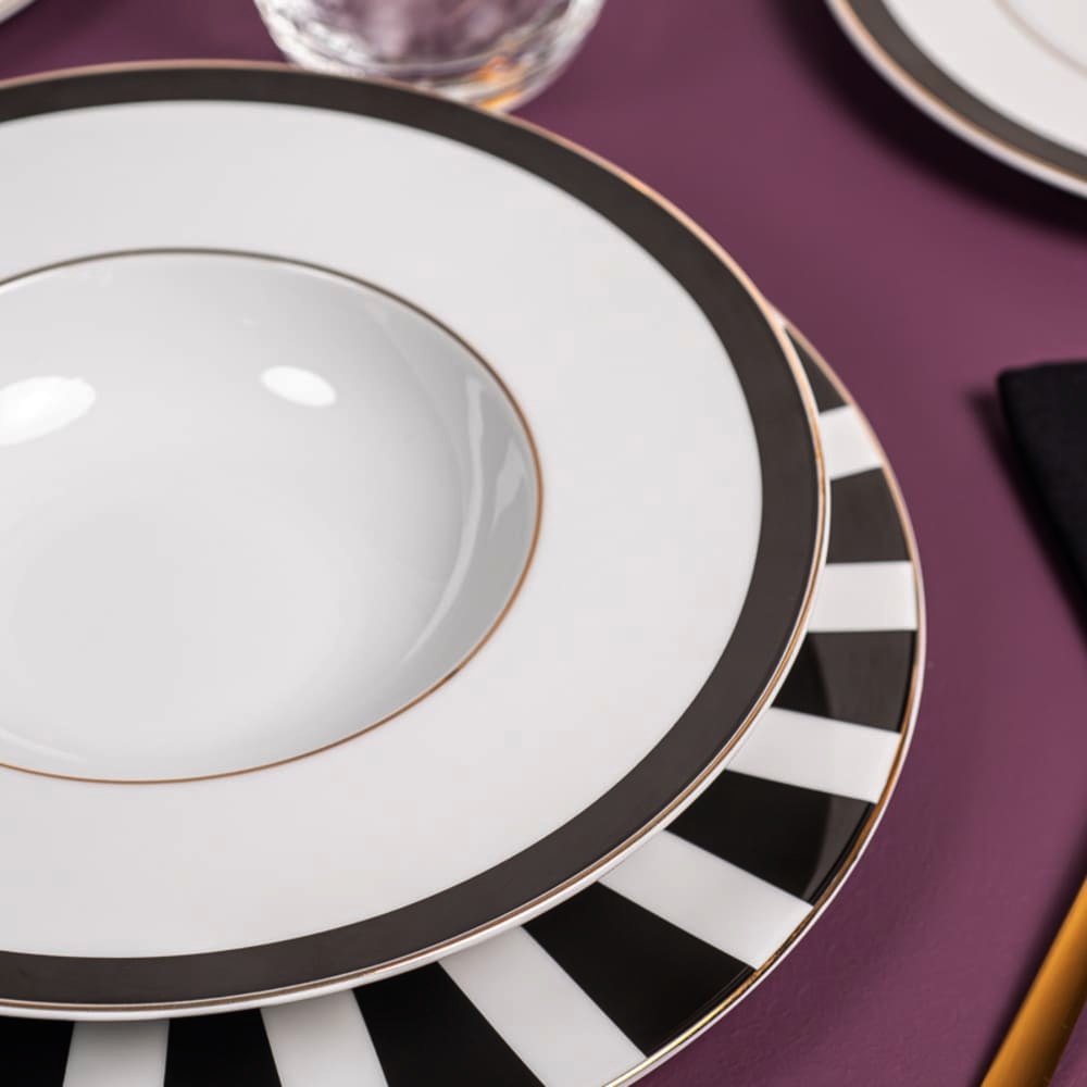 ASSIETTE CREUSE ARDEC PORCELAINE NOIRE ET BLANCHE  23 CM - Photo N°2