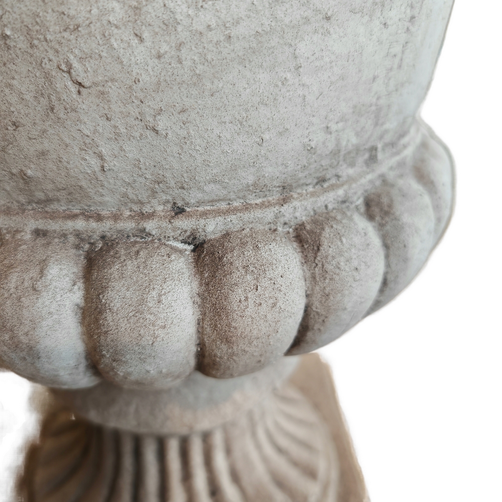 VASE MEDICIS RESINE TON PIERRE 43 X 43 X 60 CM - Photo N°5