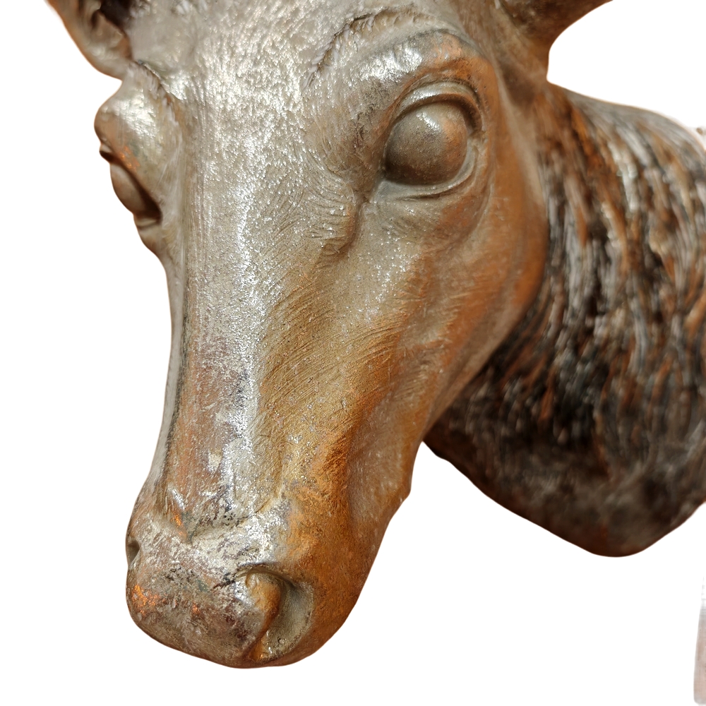 TETE DE CERF A FIXER AU MUR EN RESINE ASPECT METAL ARGENT 76 CM - Photo N°6