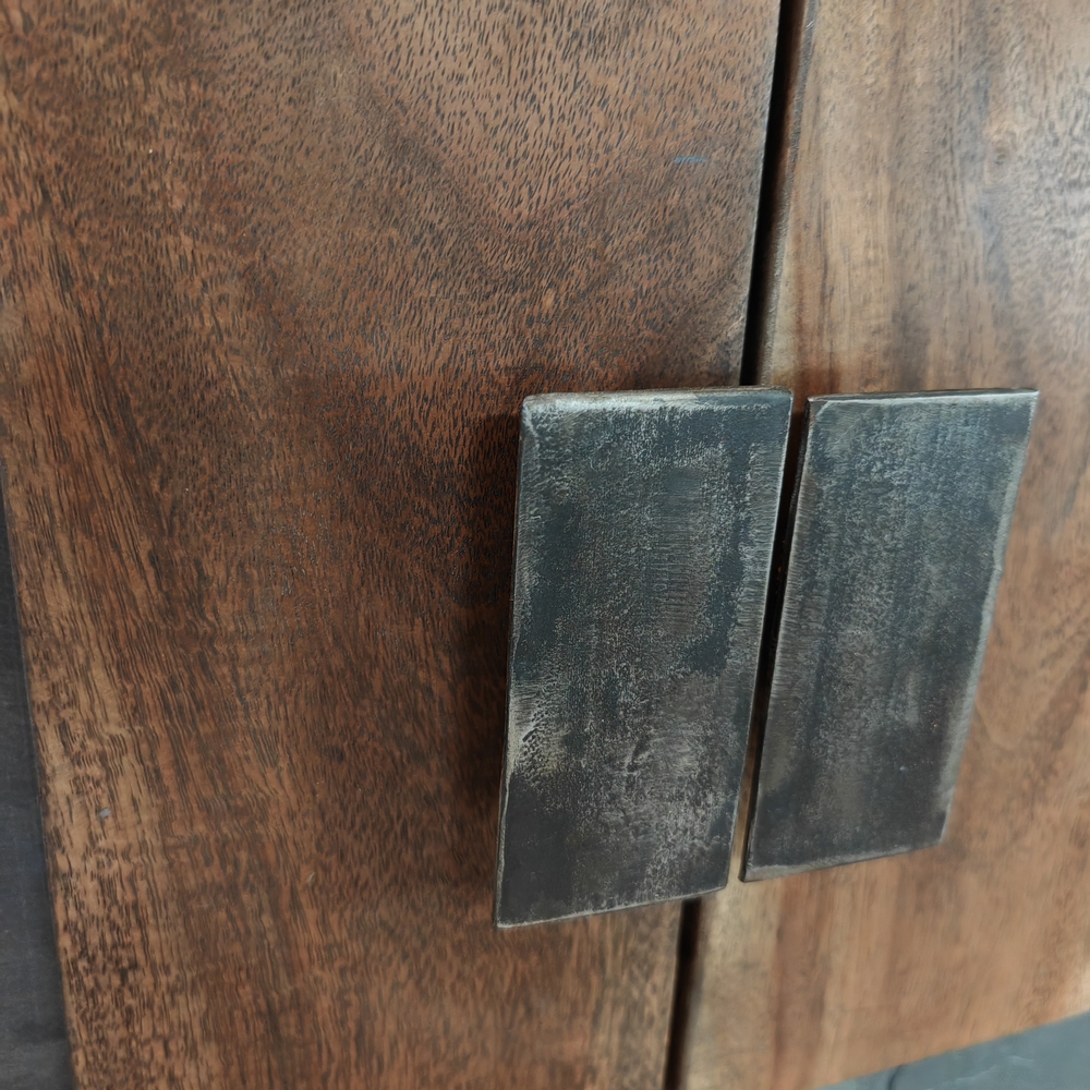 MEUBLE EN ACACIA DEUX PORTES ASPECT BETON PIEDS METAL 88 X 34 X 78.5 CM - Photo N°10