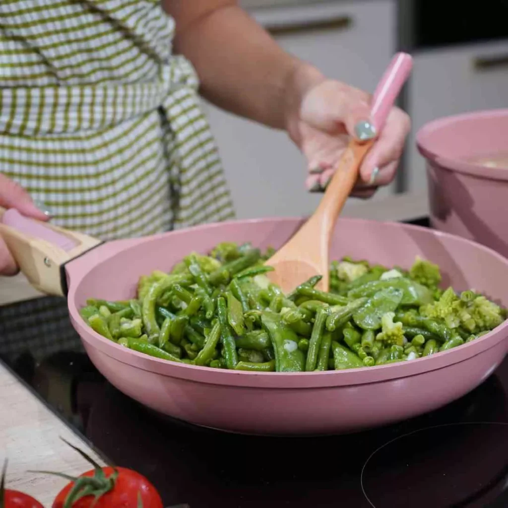 POELE POIGNEE AMOVIBLE ROSE PIVOINE SANS POIGNEE 24 cm - Photo N°3