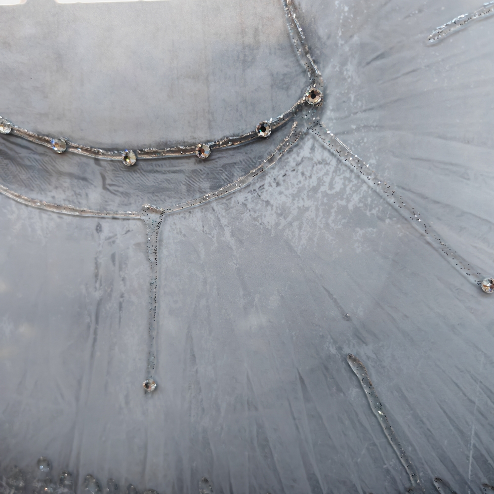 DANSEUSE EN TUTU ENCADRE LIQUID ART ET STRASS 75 X 75 CM - Photo N°2