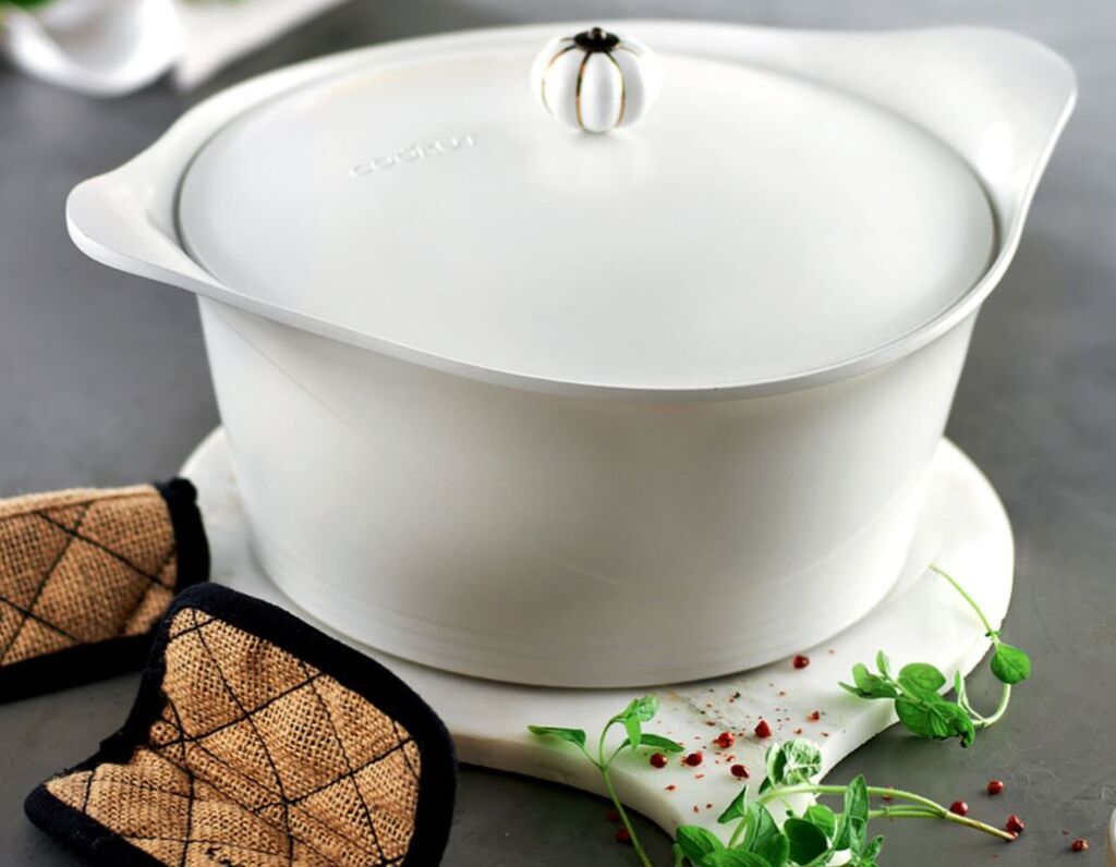L'INCROYABLE COCOTTE 20 CM COULEUR MERINGUE SANS BOUTON NI MANIQUE - Photo N°4