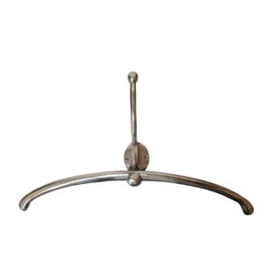 PATERE ET CINTRE EN ALUMINIUM POLI 39 X 21 X 14 CM