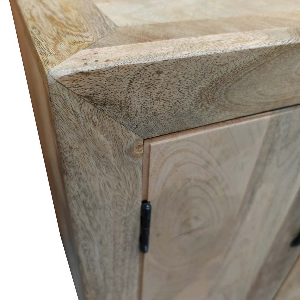 BAHUT 4 PORTES MANGUIER MASSIF FINITION VERNIS NATUREL  135 X 40 X 70CM - Photo N°2