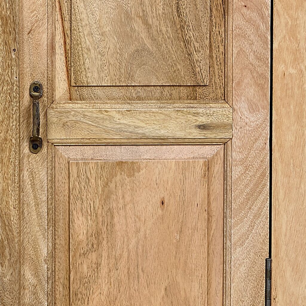 ARMOIRE 2 PORTES MANGUIER MASSIF FINITION VERNIS NATUREL  84 X 152 X 35 CM - Photo N°4