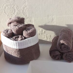 PANIER INVITE DE 6 SERVIETTES COULEUR TAUPE 12 x 12 cm