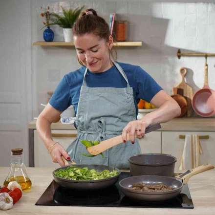 CASSEROLE SANS POIGNEE COOKUT ANTI ADHERENTE 20 CM COULEUR MOKA - Photo N°3