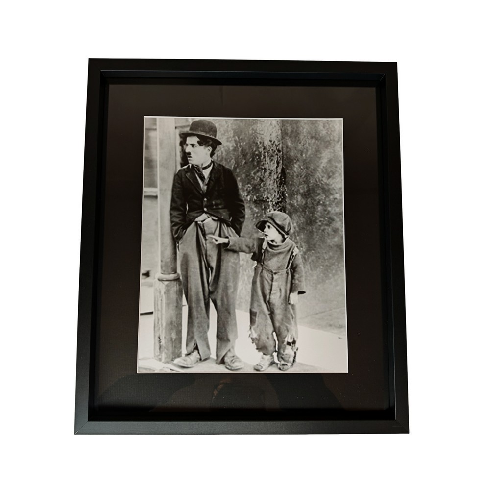 IMAGE ENCADREE LE KID .C CHAPLIN CADRE NOIR 42.2 X 36.2 - Photo N°1