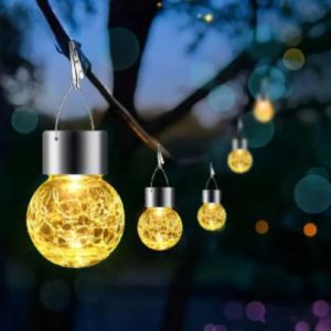 AMPOULE SOLAIRE EN VERRE CRAQUELE A SUSPENDRE 6 X 9 X 6 CM