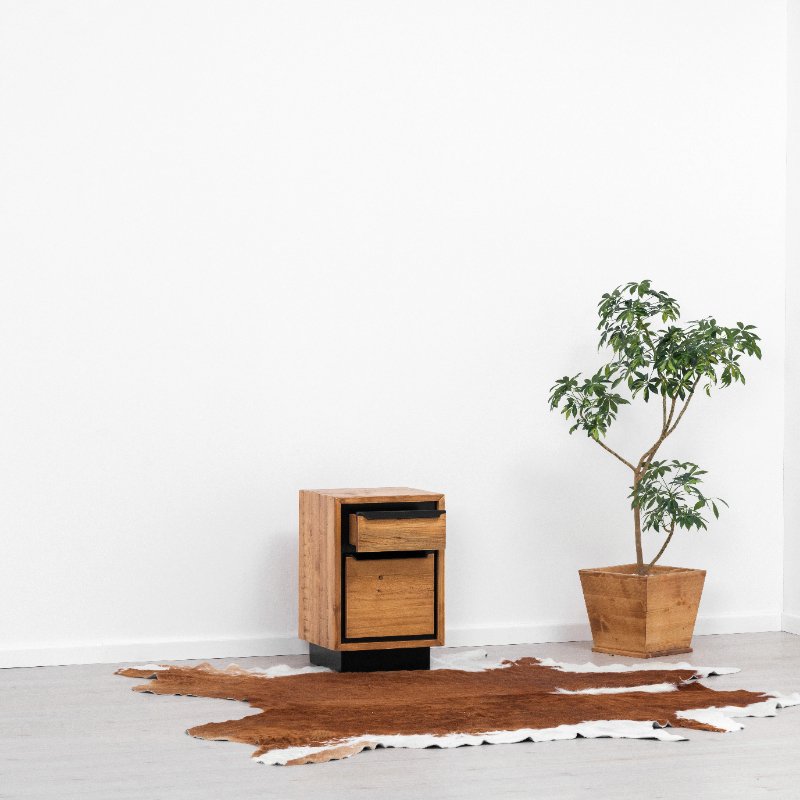 CHEVET RETRO 1 PORTE 1 TIROIR EN PIN MASSIF ET NOIR 38 X 61 X 35 cm - Photo N°6