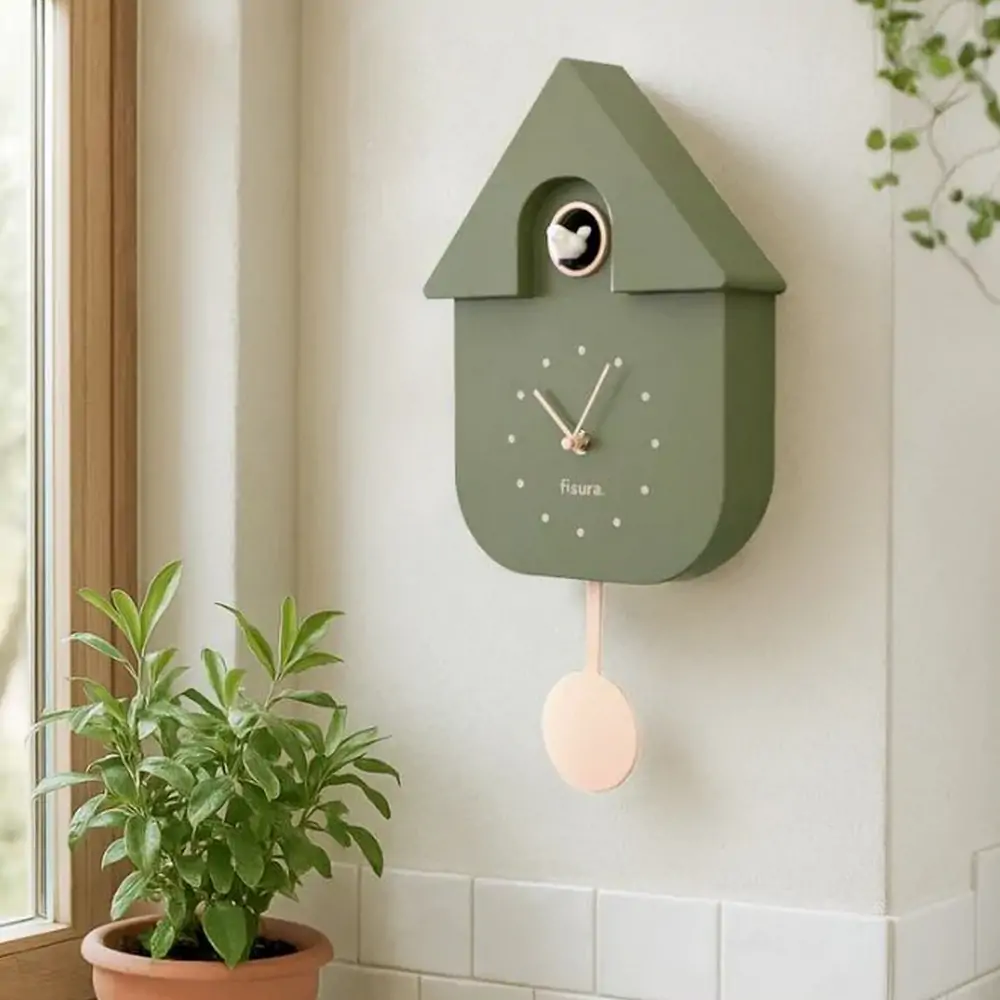HORLOGE MAISON COUCOU FISURA COULEUR OLIVE 21.5 X 41.5 X 8 CM - Photo N°2