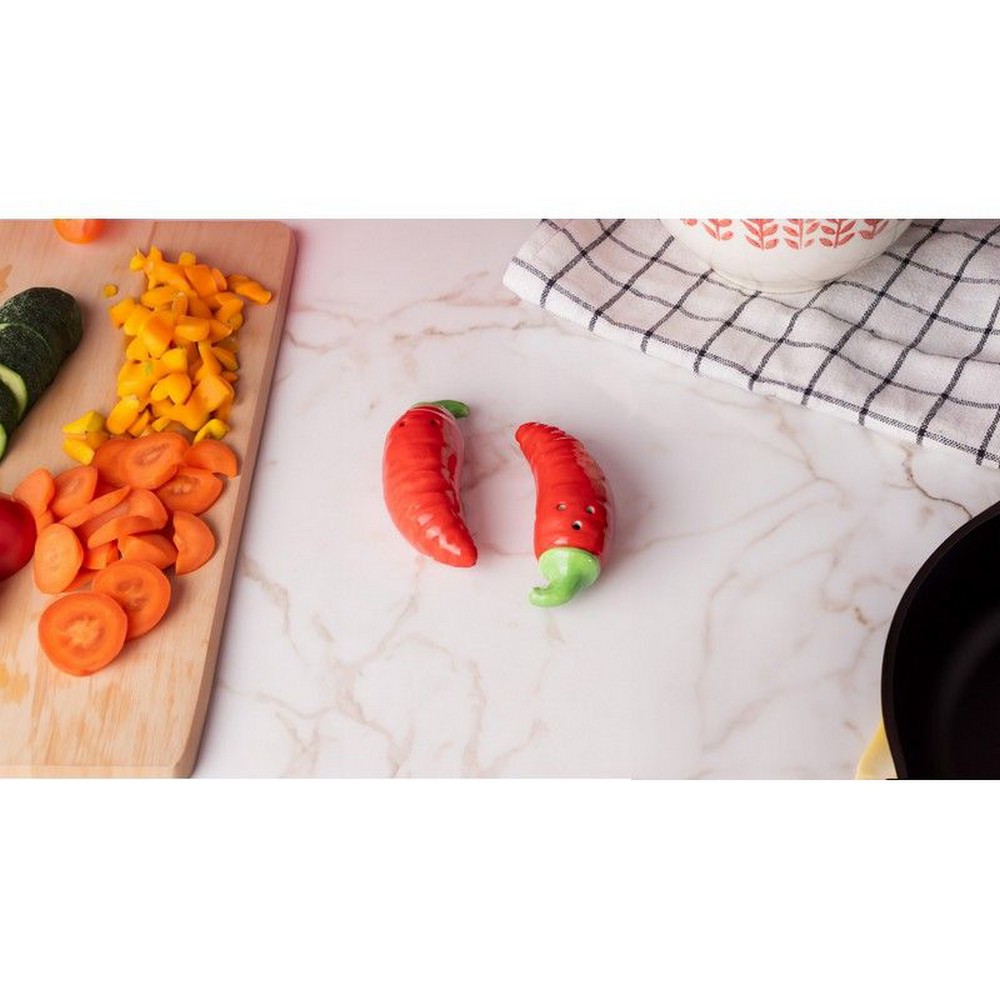 SALIERE POIVRIERE FORME DE PIMENT 9 x 3 cm - Photo N°1